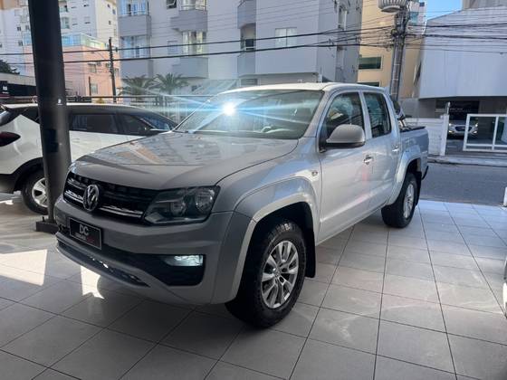 VOLKSWAGEN AMAROK 2.0 COMFORTLINE 4X4 CD 16V TURBO INTERCOOLER DIESEL 4P AUTOMÁTICO